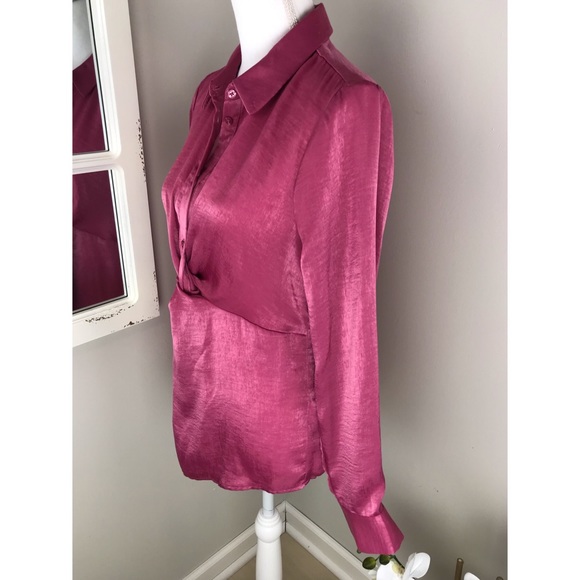 Laundry by Shelli Segal Fuschia Satin Twist Blouse NWT Size Small - Picture 8 of 12